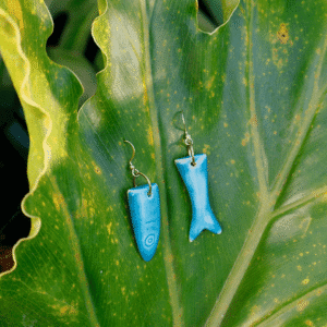 Brincos Sardinha Turquesa | Grés